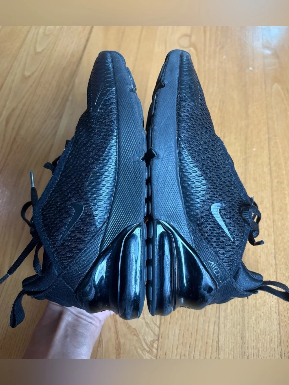 Nike Air Max 270 Sneakers Youth Boys Shoes Girls Sz 1Y GS Low Triple Black Kids